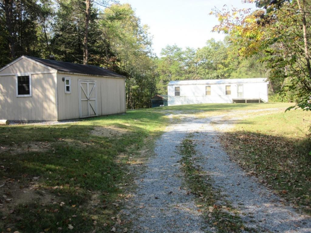 823 Oak Hills Road Mosheim, TN 37818 - Photo 1 of 20 823 Oak Hills Road