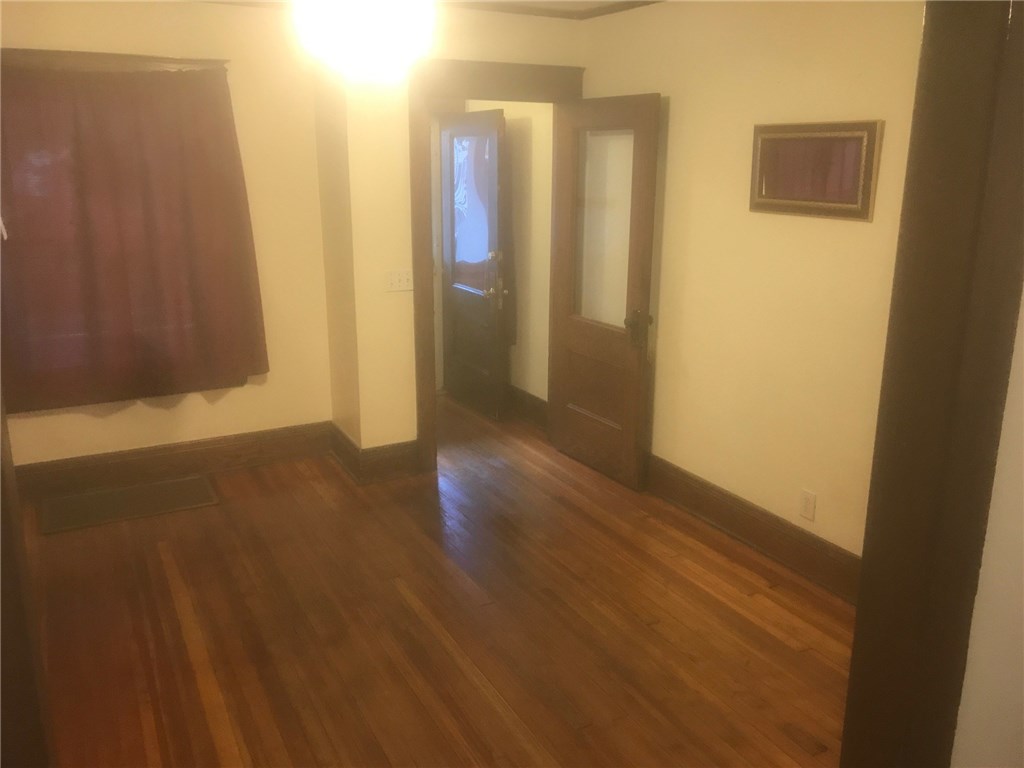 41 Asbury Street Rochester, NY 14620 - Photo 3 of 4