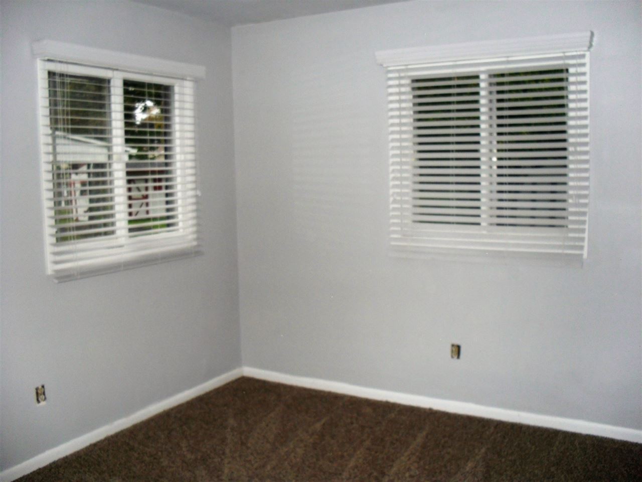 324 Hoover Road Elkhart, IN 46514 - Photo 9 of 18 Gallery Image 9