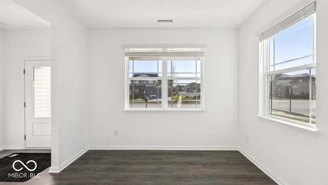 $394,900 | 6048 Madera Drive, Whitestown, IN 46075