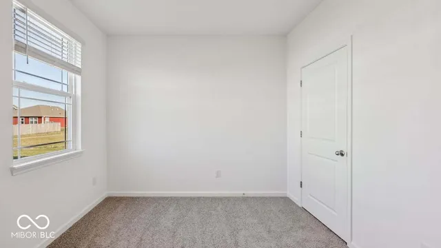 $394,900 | 6048 Madera Drive, Whitestown, IN 46075