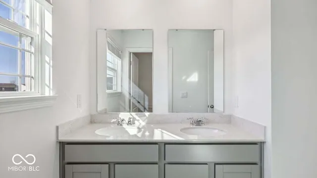 $394,900 | 6048 Madera Drive, Whitestown, IN 46075