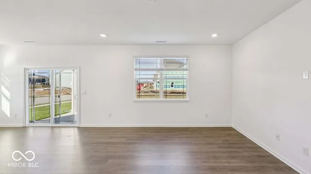 $394,900 | 6048 Madera Drive, Whitestown, IN 46075