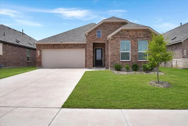 $2,050 | 920 Sugarberry Street, Princeton, TX 75407