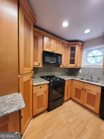 $1,300 | 5400 Roswell Road, Unit K 1, Sandy Springs, GA 30342