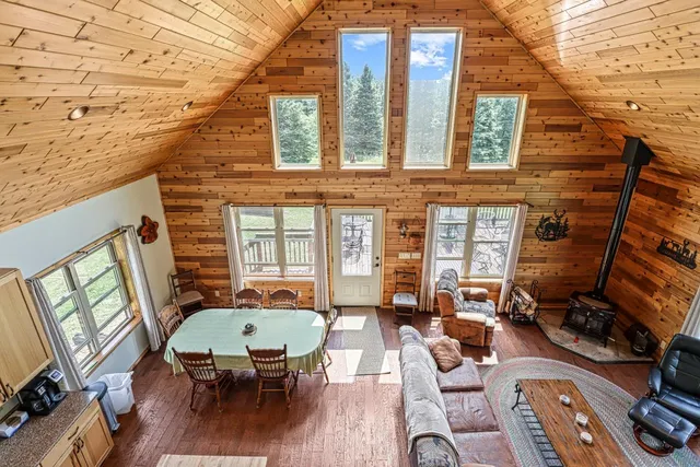 $950,000 | 75500 Joe Rein Road, Glidden, WI 54527