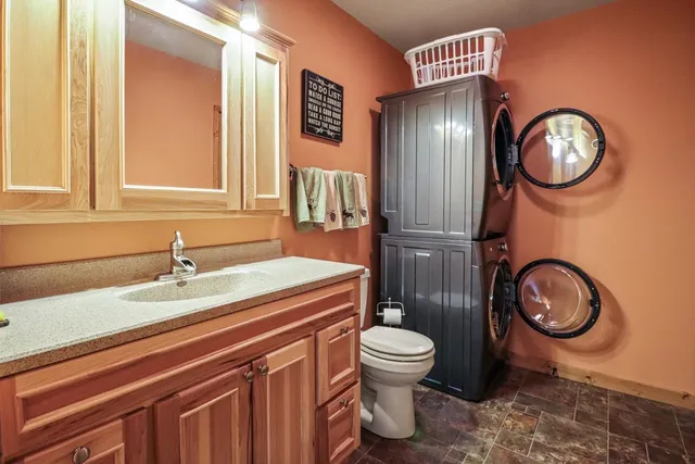 $950,000 | 75500 Joe Rein Road, Glidden, WI 54527