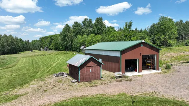 $950,000 | 75500 Joe Rein Road, Glidden, WI 54527