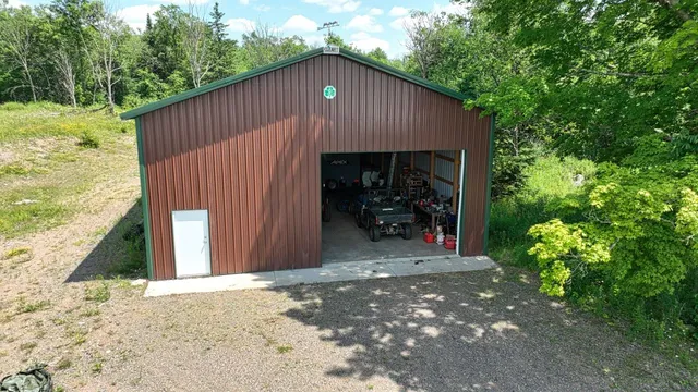$950,000 | 75500 Joe Rein Road, Glidden, WI 54527