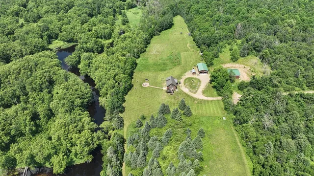 $950,000 | 75500 Joe Rein Road, Glidden, WI 54527