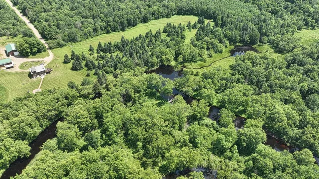 $950,000 | 75500 Joe Rein Road, Glidden, WI 54527