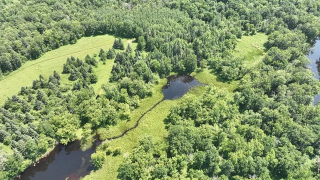 $950,000 | 75500 Joe Rein Road, Glidden, WI 54527