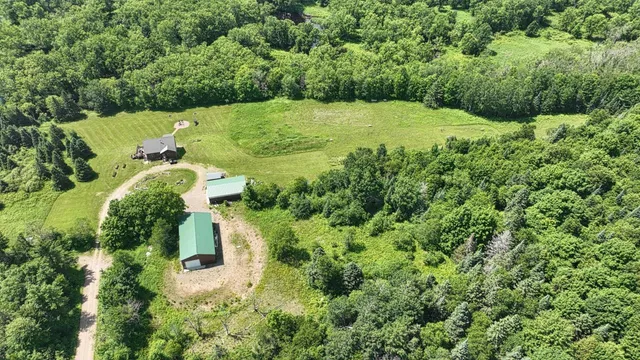 $950,000 | 75500 Joe Rein Road, Glidden, WI 54527