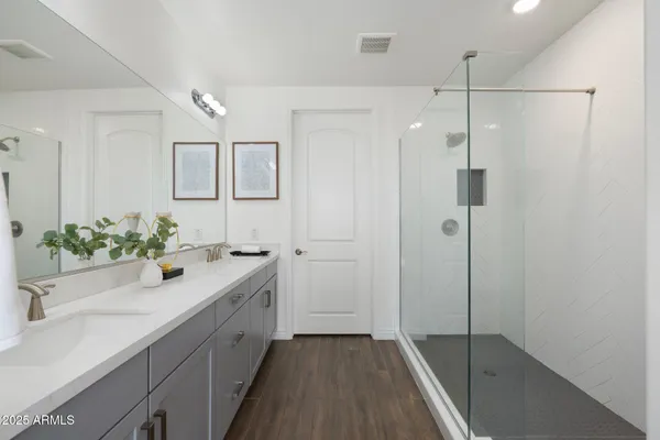 $650,000 | 5100 East Rancho Paloma Drive, Unit 1044, Cave Creek, AZ 85331