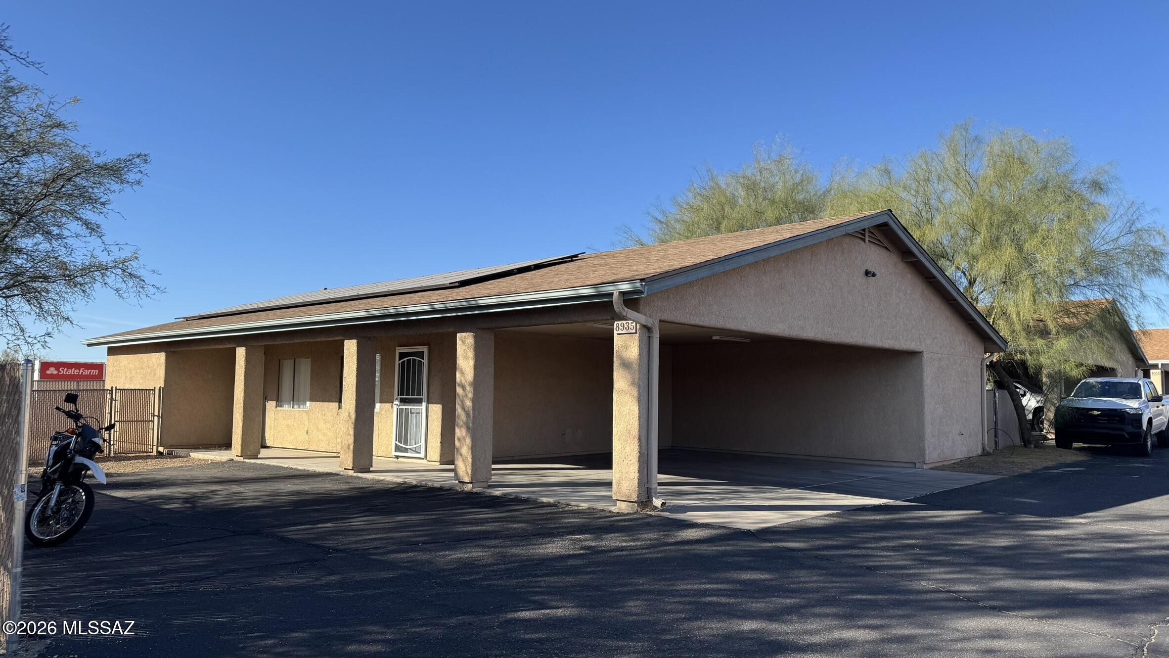 8935 East Golf Links Road Tucson, AZ 85730 - Photo 2 of 17 IMG_1267