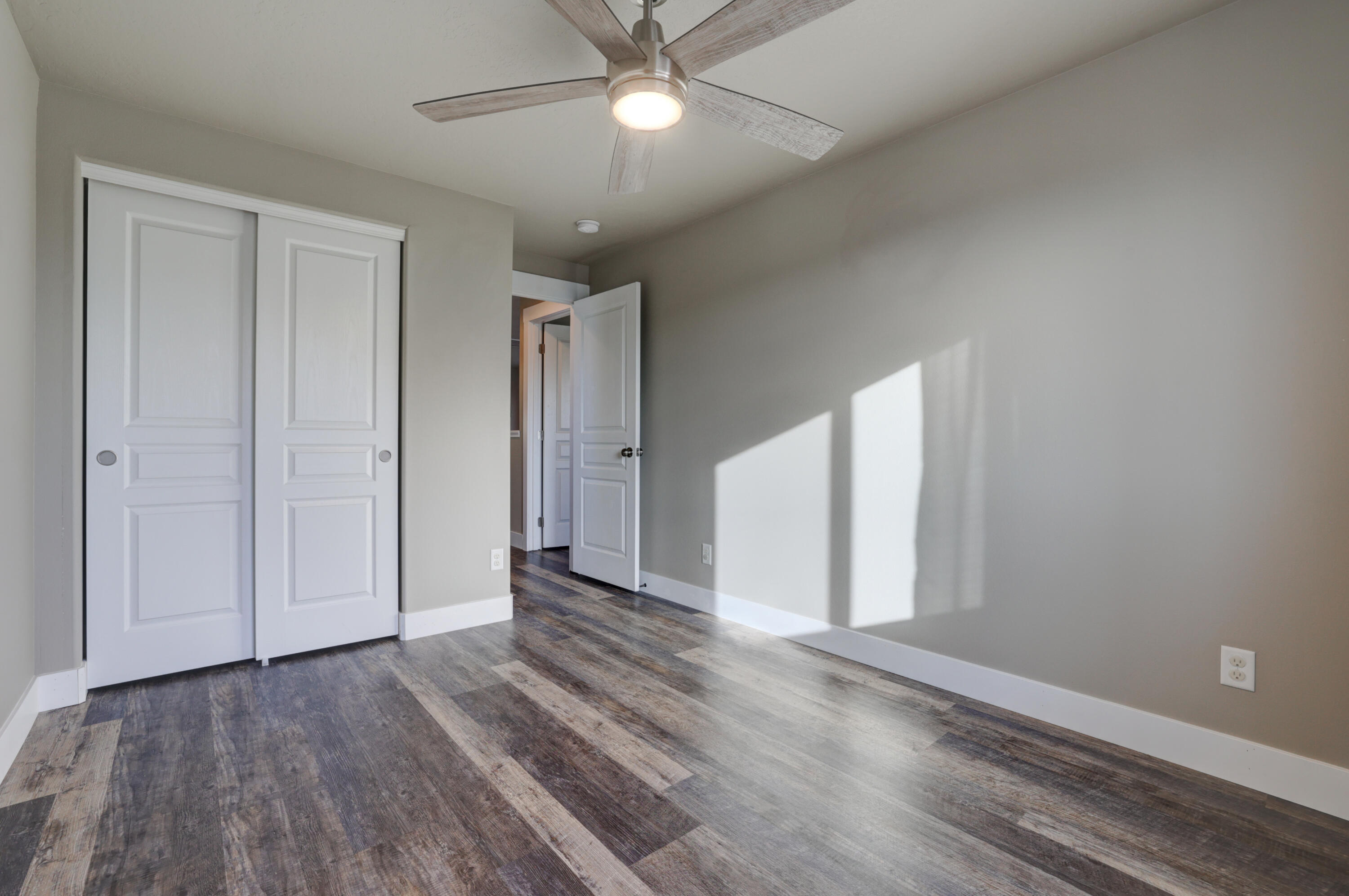 1525 Southwest 31st Street Redmond, OR 97756 - Photo 21 of 26 1525 SW 31st St-15