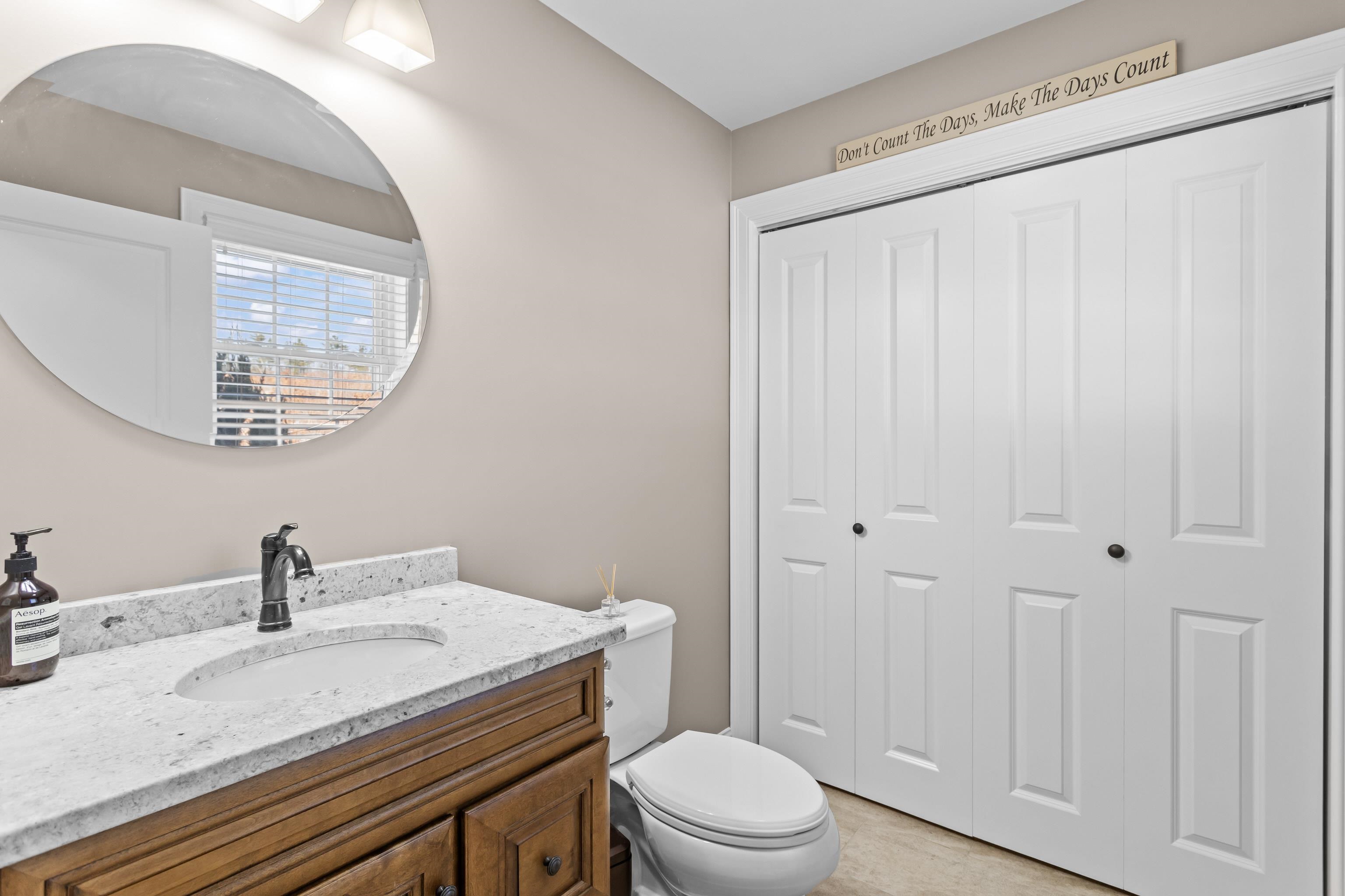 63 Hardy Road, Unit B Londonderry, NH 03053 - Photo 19 of 29