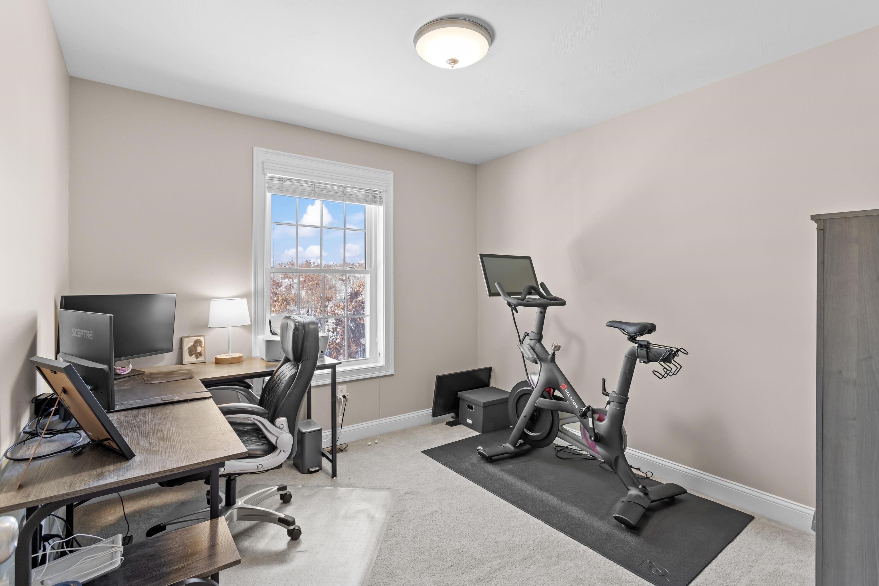 63 Hardy Road, Unit B Londonderry, NH 03053 - Photo 26 of 29