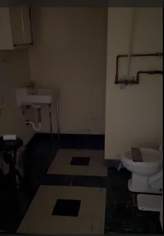 $215,000 | 1728 South Jefferson Street, Casper, WY 82601