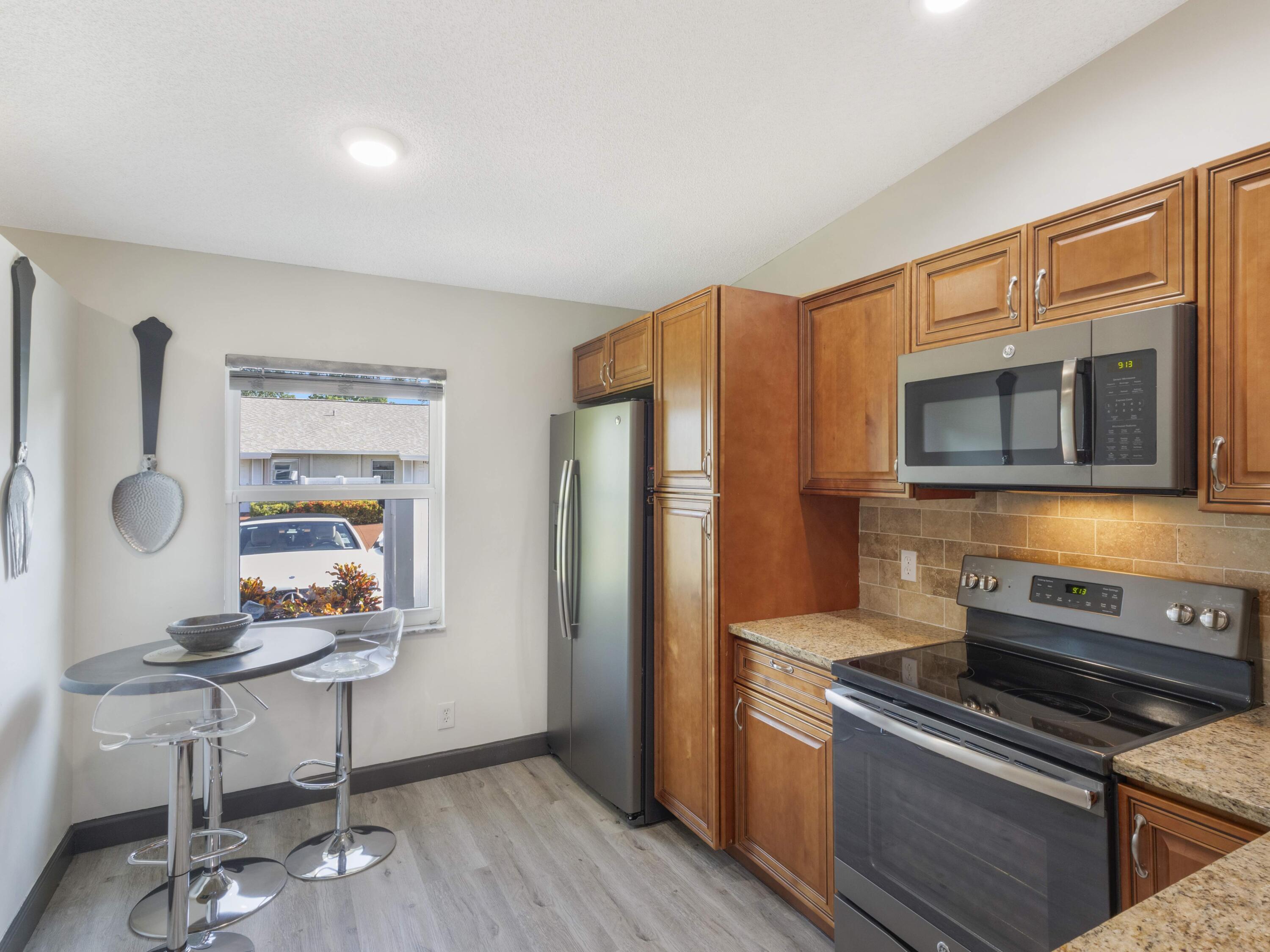 8652 Overset Lane Boca Raton, FL 33496 - Photo 8 of 42 Kitchen Breakfast