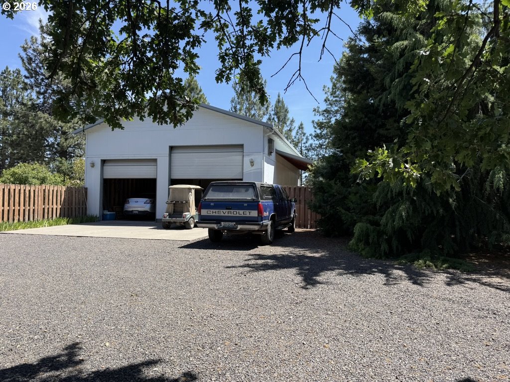 110 South Mike Road Tygh Valley, OR 97063 - Photo 37 of 42