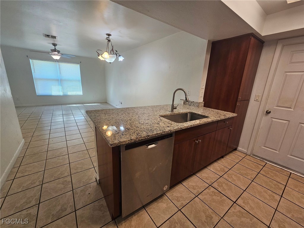 3721 Skyline Boulevard Cape Coral, FL 33914 - Photo 4 of 16