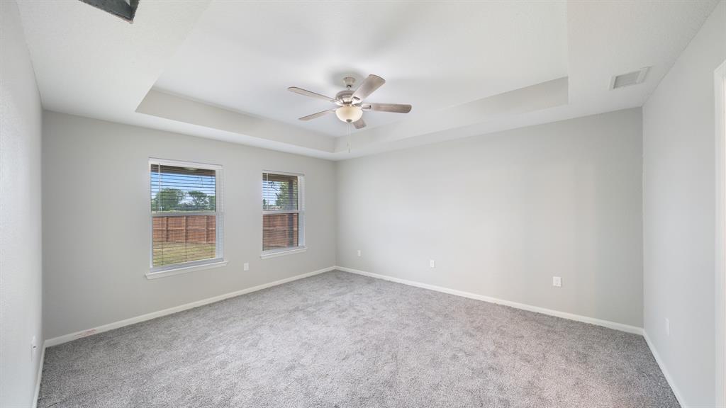 207 East McCoulskey Street Terrell, TX 75160 - Photo 15 of 29 a view of an empty room with a window