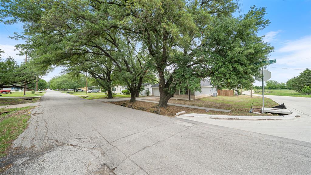 207 East McCoulskey Street Terrell, TX 75160 - Photo 28 of 29