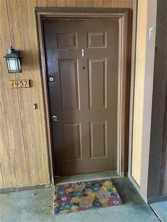 $156,000 | 1457 Summergate Parkway, Unit F, St. Charles, MO 63303