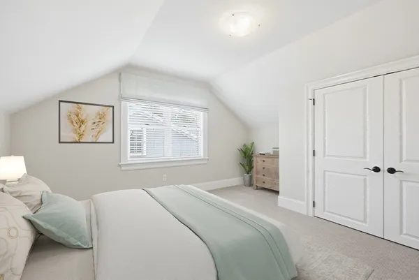 $3,000,000 | 194 Lindbergh Avenue, Needham, MA 02494