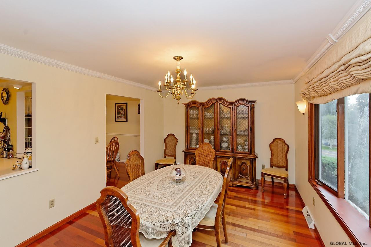 98 Putnam Road Rotterdam, NY 12306 - Photo 14 of 30 Family Room Used As 2nd DR