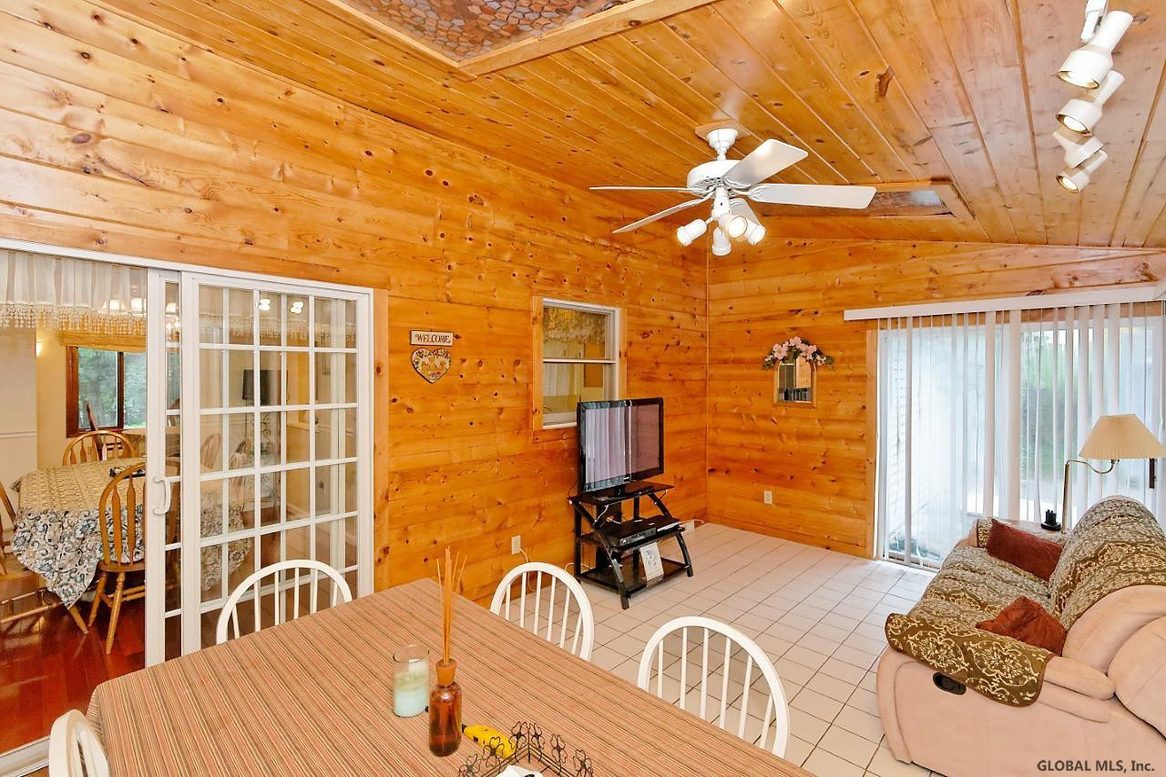 98 Putnam Road Rotterdam, NY 12306 - Photo 23 of 30 Photo 23