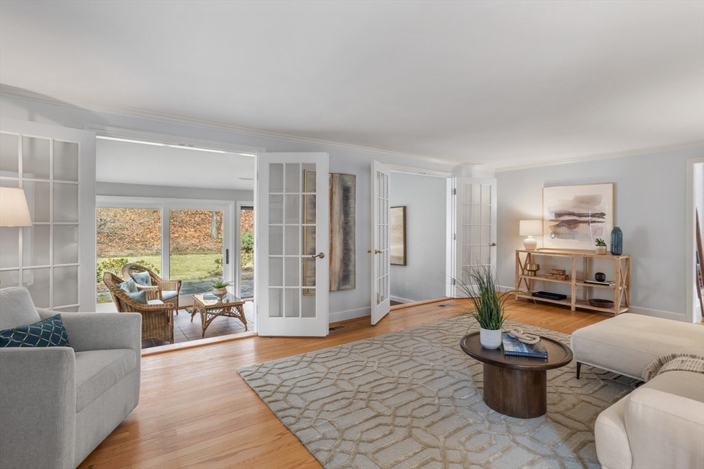 12 Edmonds Road Concord, MA 01742 - Photo 5 of 32