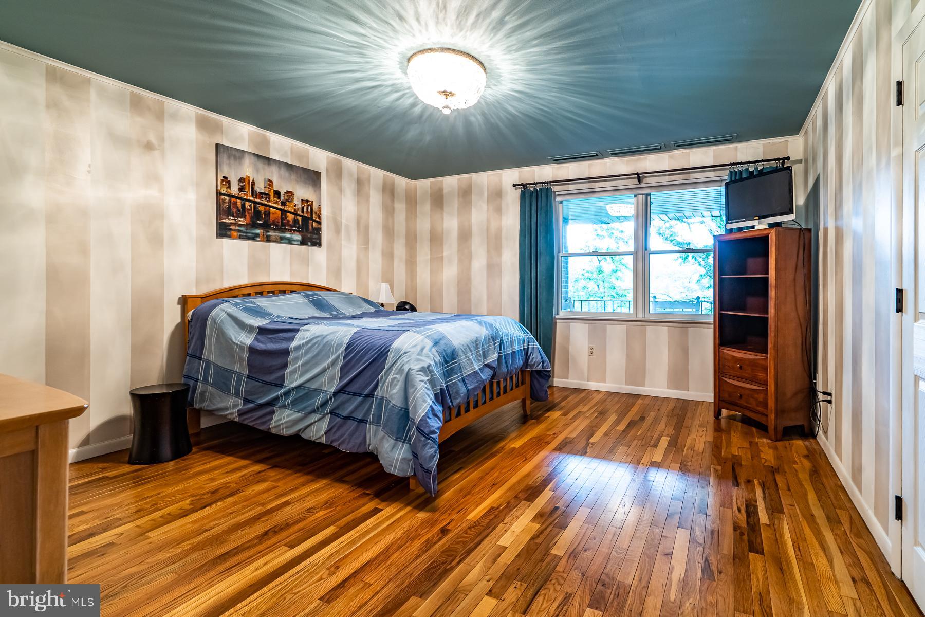 257 Spring Street Bethlehem, PA 18018 - Photo 24 of 39 Gallery Image 24