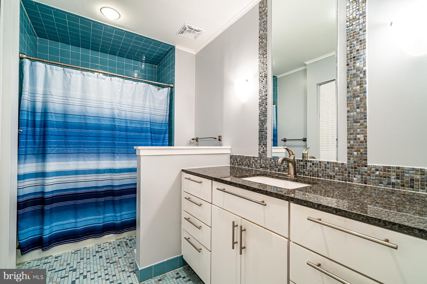 257 Spring Street Bethlehem, PA 18018 - Photo 30 of 39 Gallery Image 30