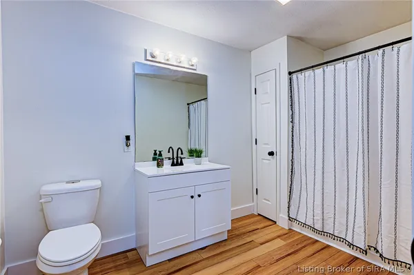 $174,500 | 110 Colonial Drive, New Albany, IN 47150