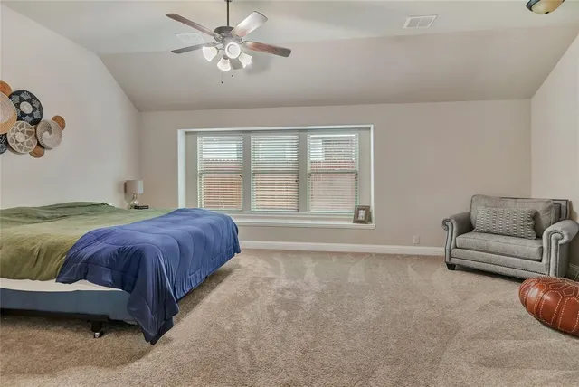 $399,900 | 629 Fox View Drive, Fort Worth, TX 76131