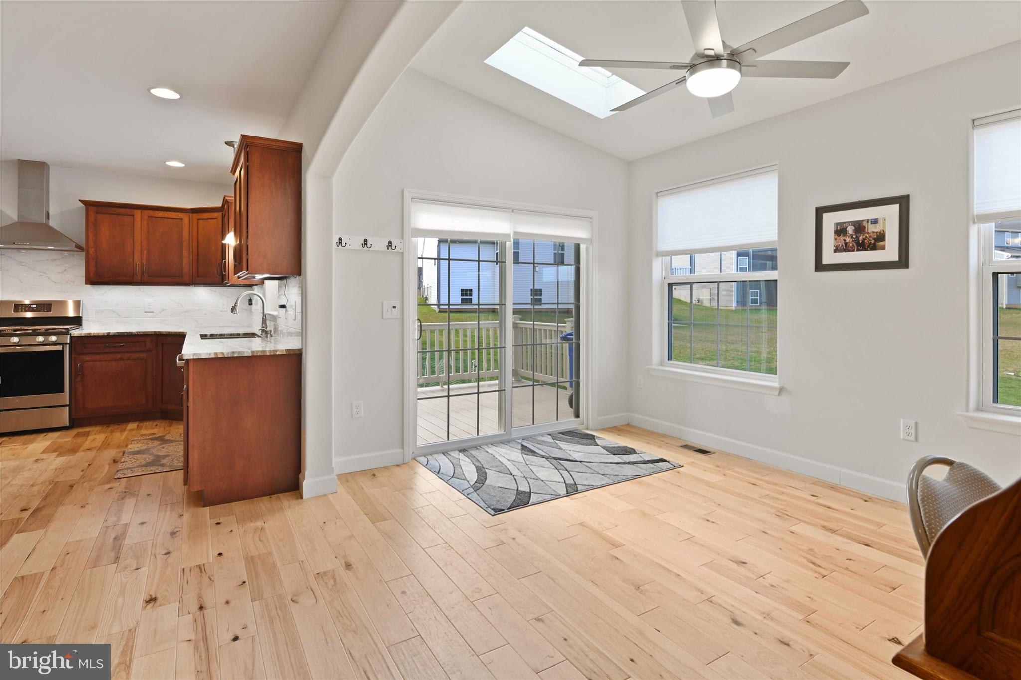 5114 Stoudts Ferry Bridge Road Reading, PA 19605 - Photo 12 of 27 Sun room
