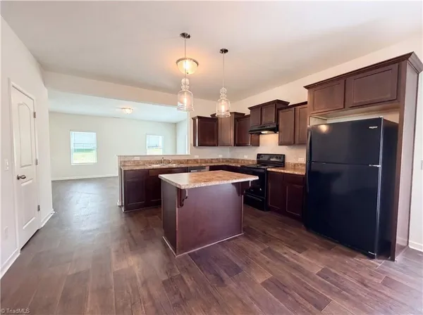 $348,000 | 411 Quick Silver Drive, Winston-Salem, NC 27127