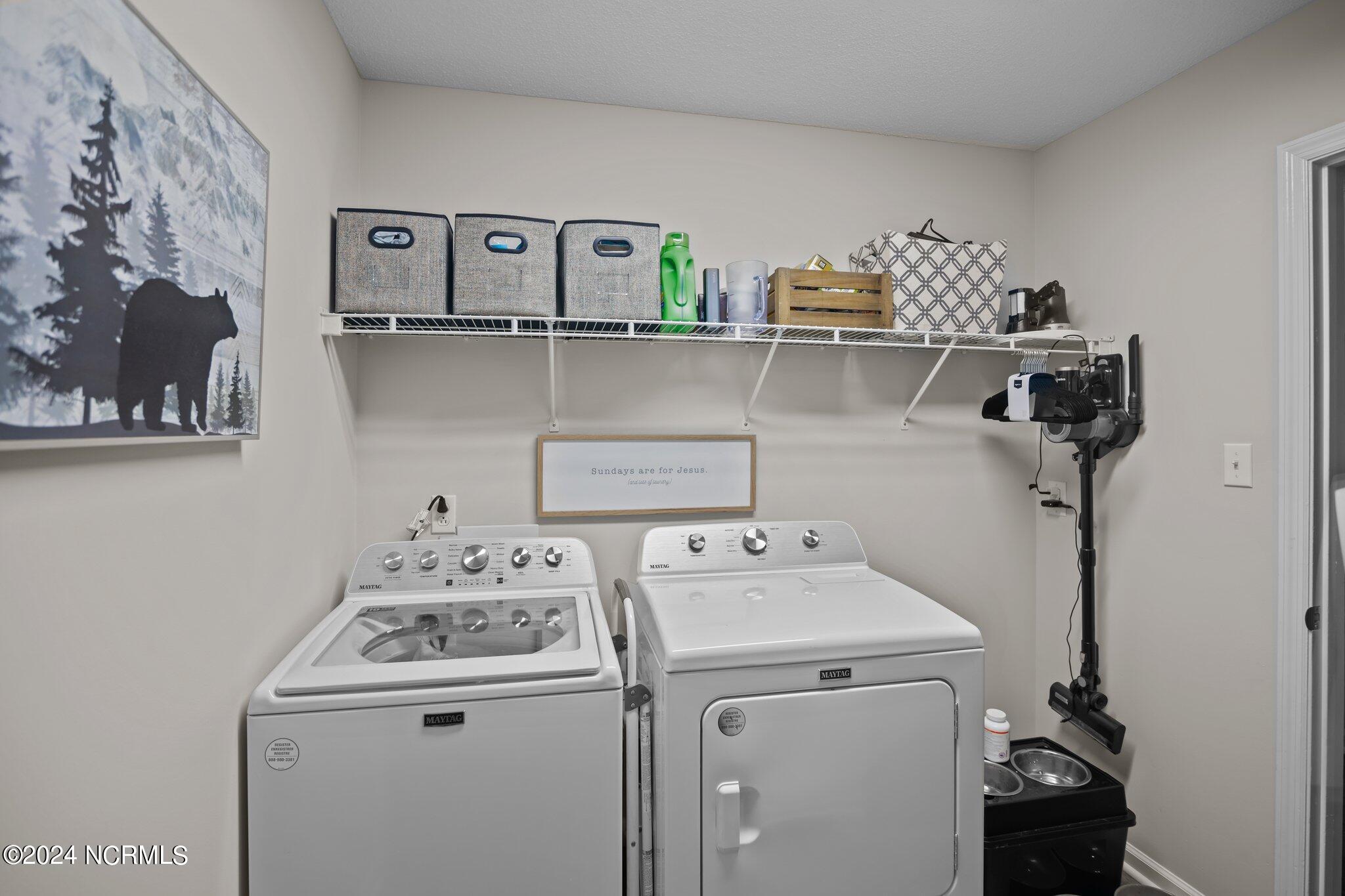 2129 Perrytown Loop Road New Bern, NC 28562 - Photo 32 of 52 Laundry