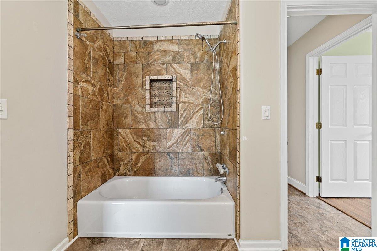 11175 Gallant Road Gallant, AL 35972 - Photo 18 of 44 Gallery Image 18