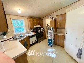 6217 East Grapeview Loop Road Allyn, WA 98524 - Photo 24 of 32 Gallery Image 24