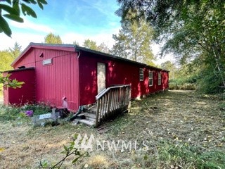 6217 East Grapeview Loop Road Allyn, WA 98524 - Photo 7 of 32 Gallery Image 7