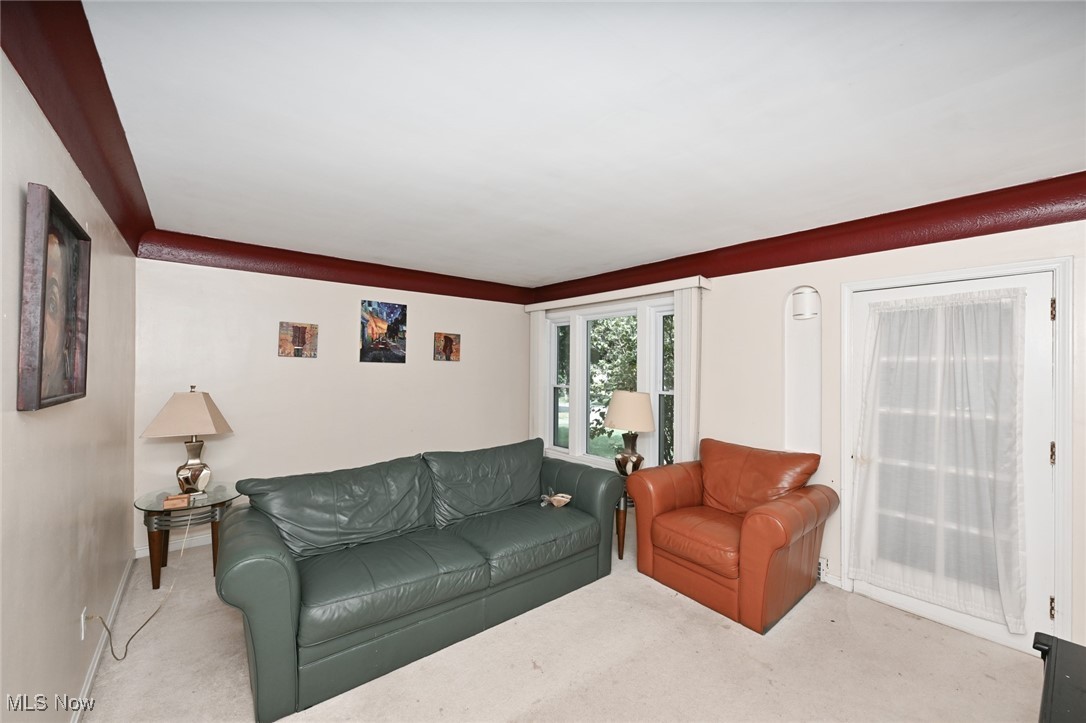 4166 Verona Road Cleveland, OH 44121 - Photo 21 of 43 Living room featuring carpet flooring