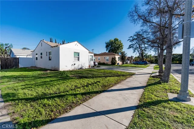 $1,450,000 | 128 South Citrus Avenue, Fullerton, CA 92833