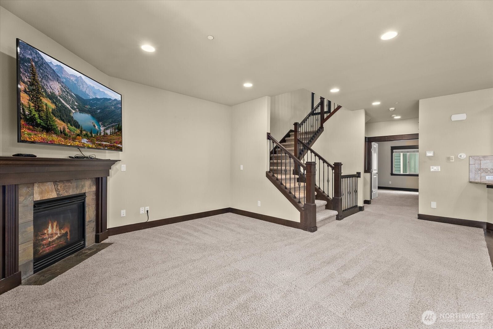 1357 Elma Place Northeast Renton, WA 98059 - Photo 11 of 37 Gallery Image 11