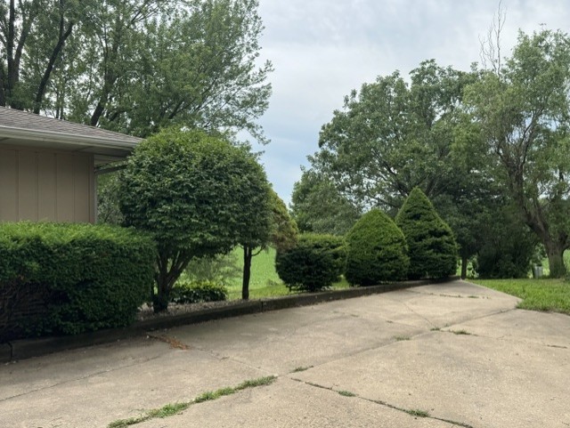 428 Overlook Court Geneseo, IL 61254 - Photo 4 of 55