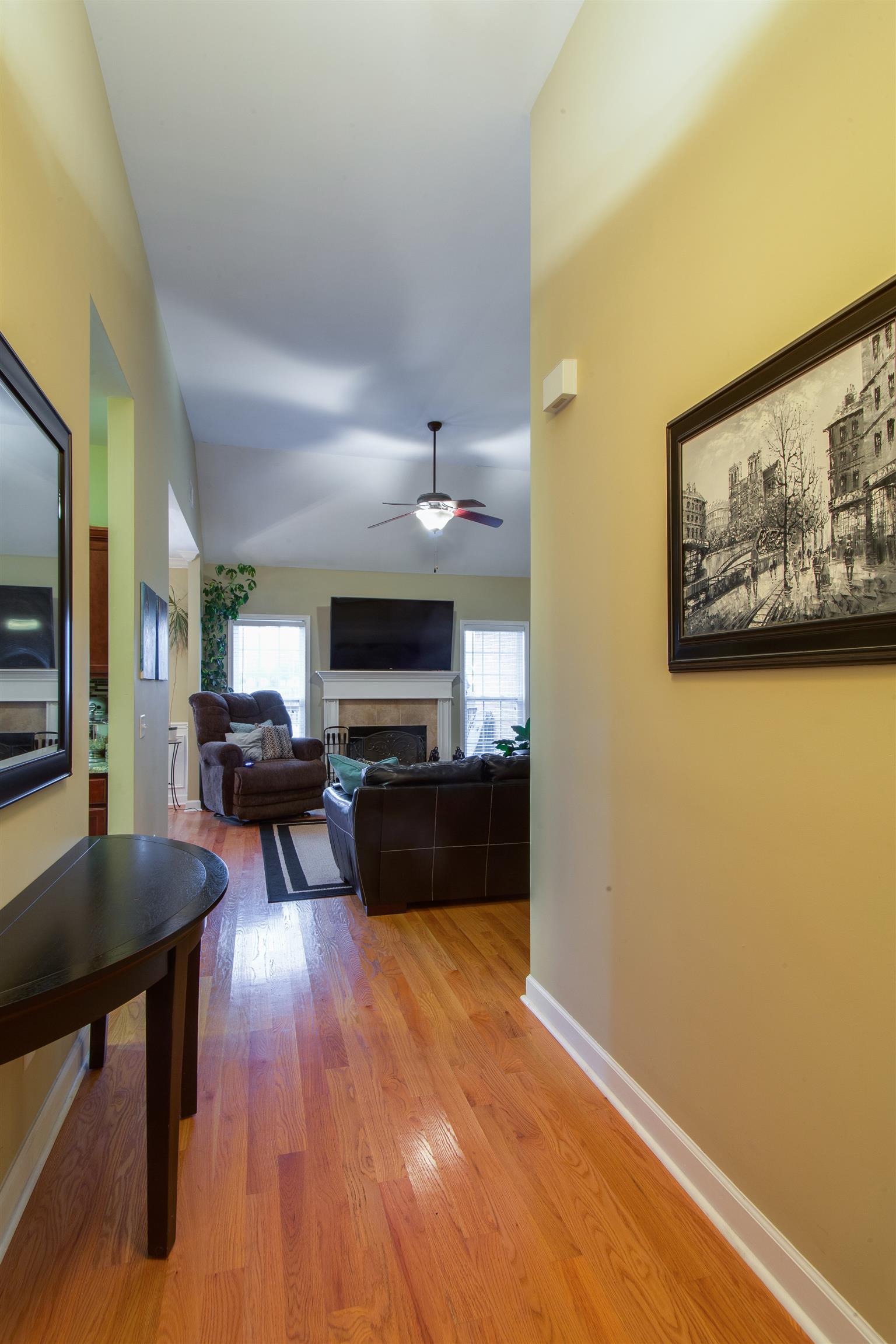 406 Reagan Road Mount Juliet, TN 37122 - Photo 3 of 23