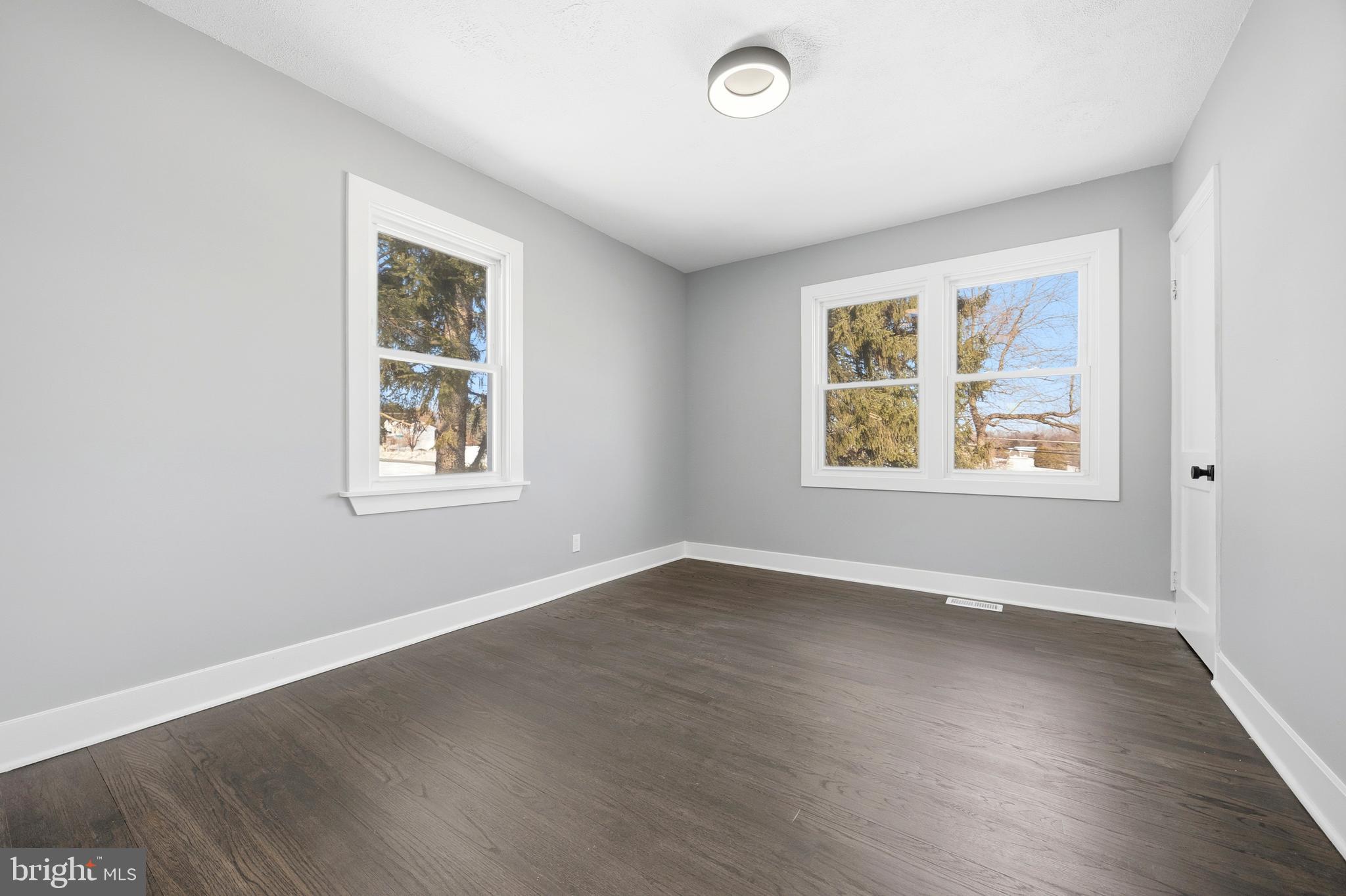 3170 Sykesville Road Westminster, MD 21157 - Photo 22 of 37 an empty room with windows