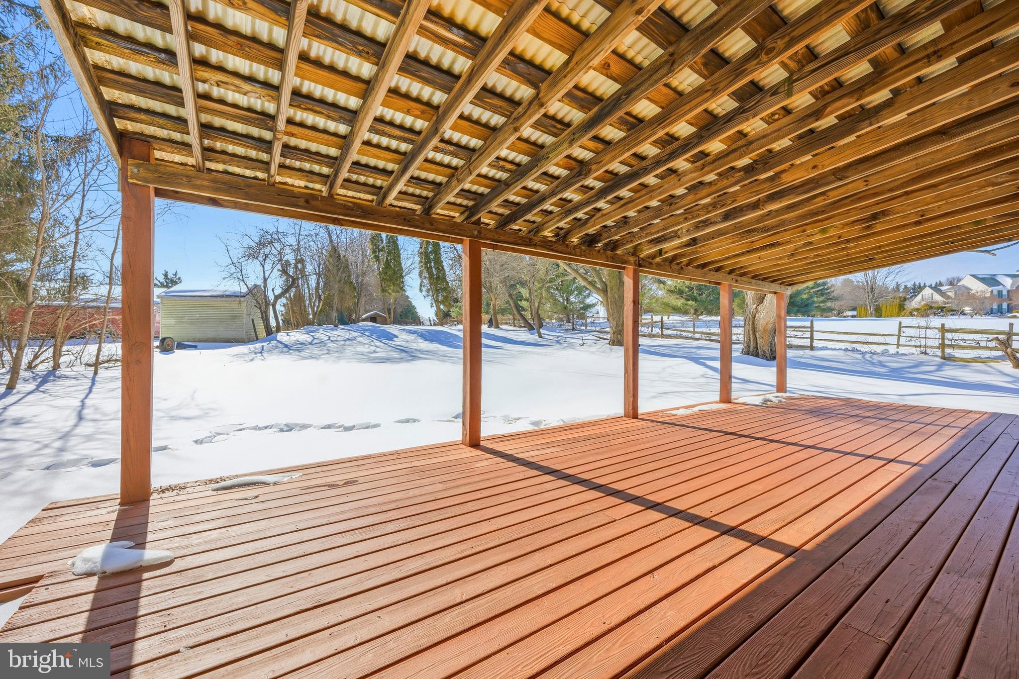 3170 Sykesville Road Westminster, MD 21157 - Photo 35 of 37 a view of a backyard of a house
